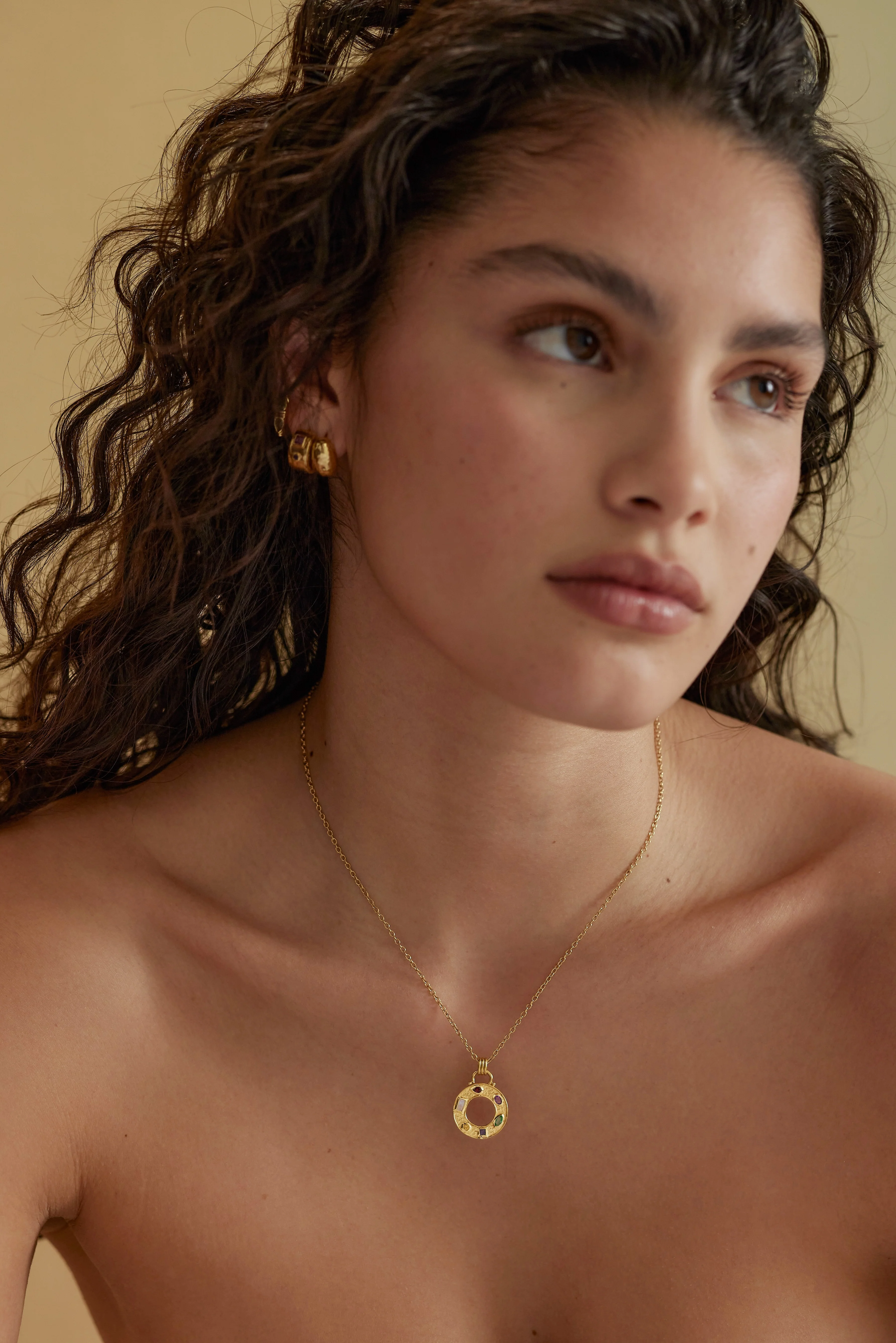 Cleo Mixed Stone Gold Necklace - Image 3