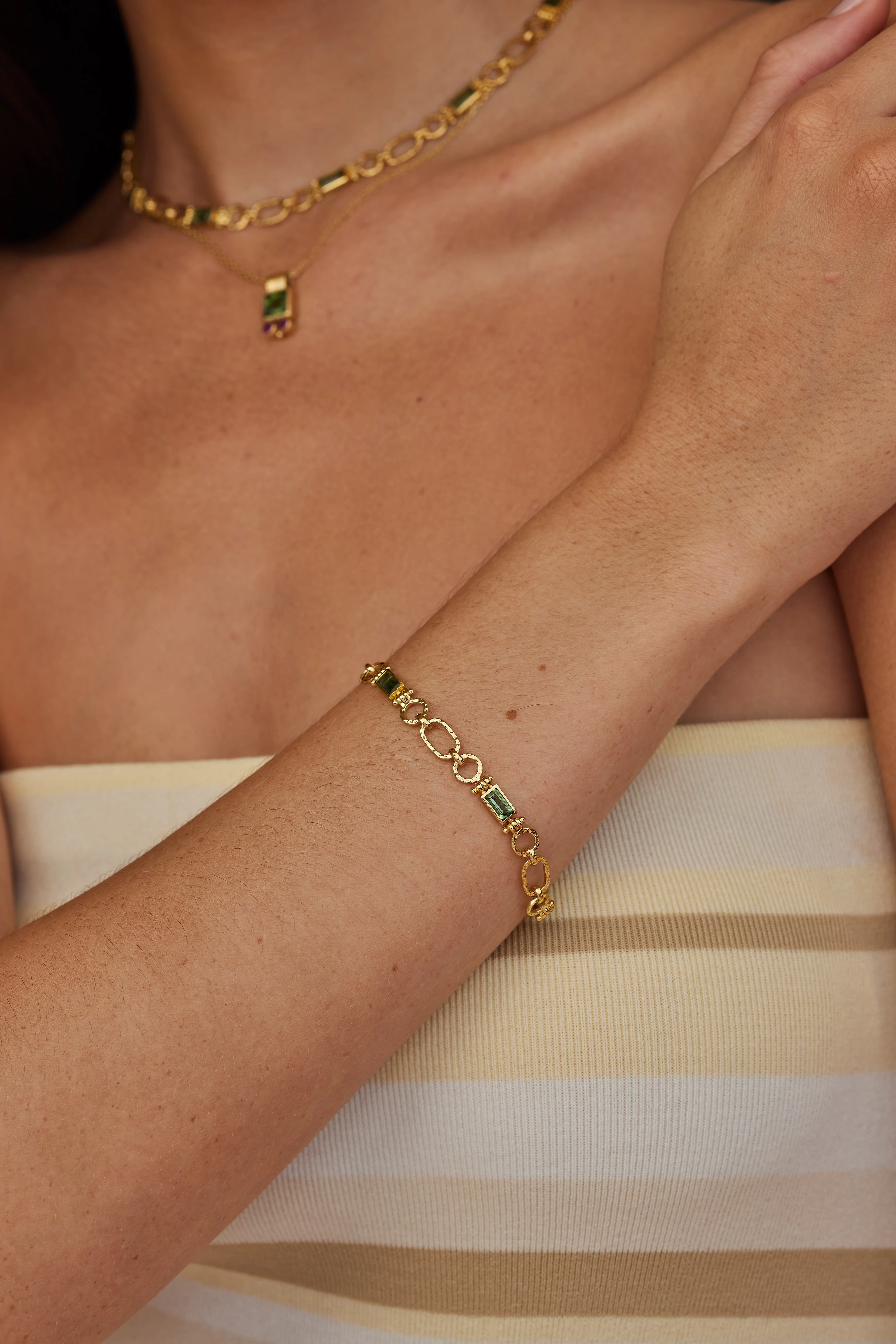 Petra Apatite Gold Bracelet - Image 3